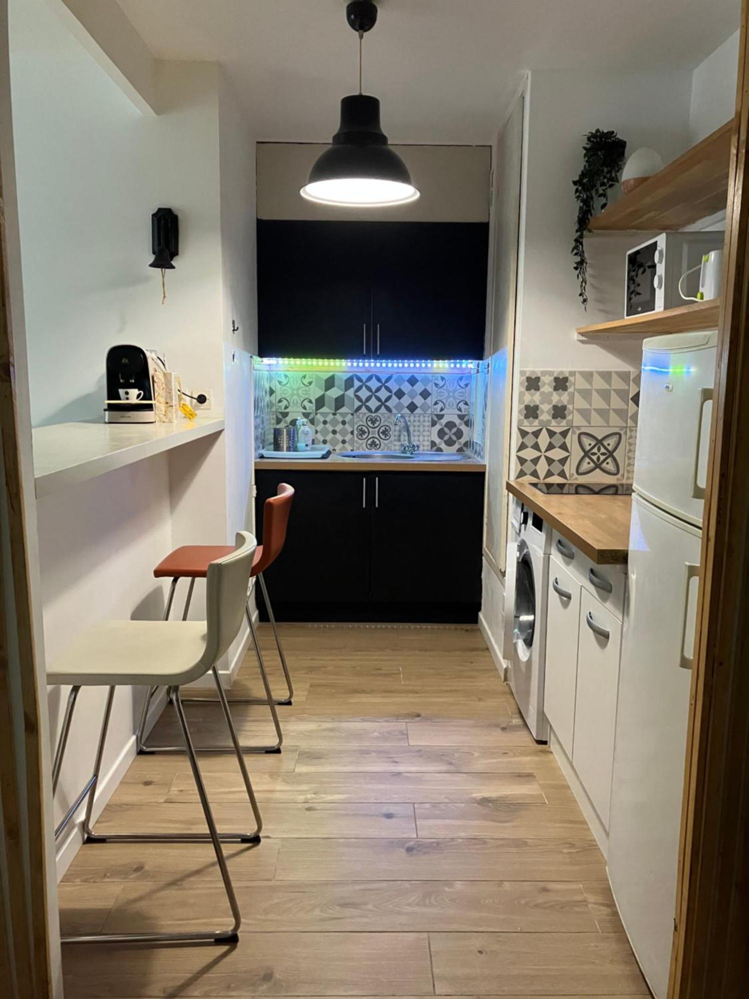 Appartement Sur Et Garage Au Stade De France A 2 Mn De Paris, 20 De Roissy Cdg Et 30 De La Defense Animaux Bienvenus Saint-Denis  Luaran gambar
